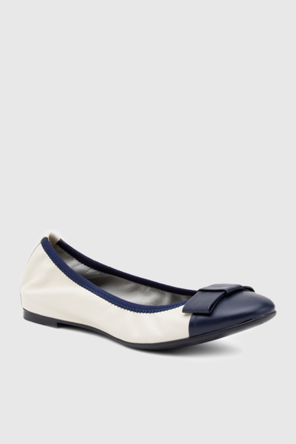 ΓΥΝΑΙΚΕΙΑ ΠΑΠΟΥΤΣΙΑ FRAU - BLUEburro